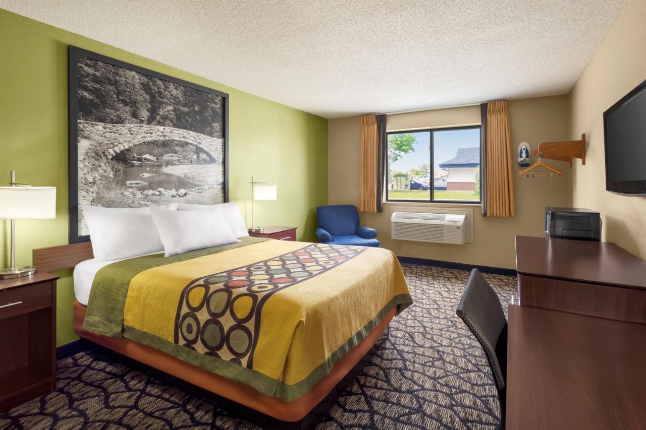 Super 8 By Wyndham Ankeny/Des Moines Area Hotel Exterior foto