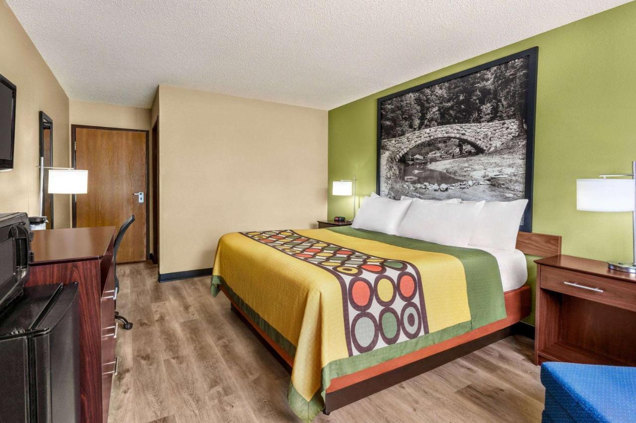 Super 8 By Wyndham Ankeny/Des Moines Area Hotel Exterior foto