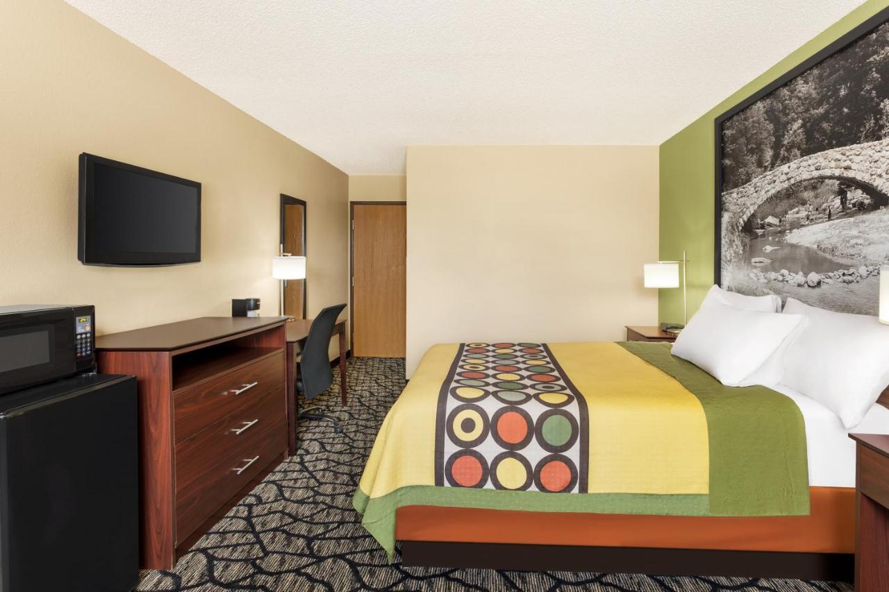Super 8 By Wyndham Ankeny/Des Moines Area Hotel Exterior foto